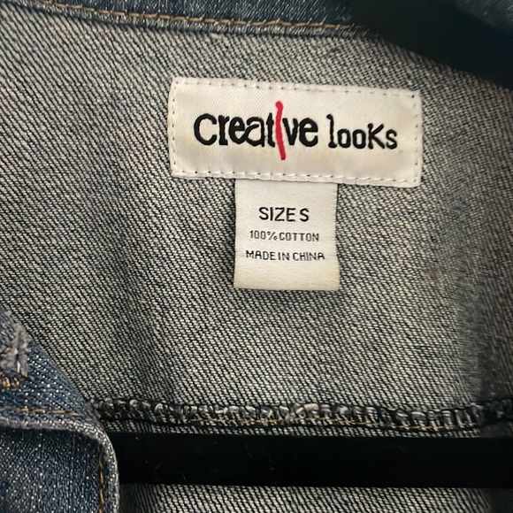 Creative looks size small jean faded jacket - Picture 2 of 2